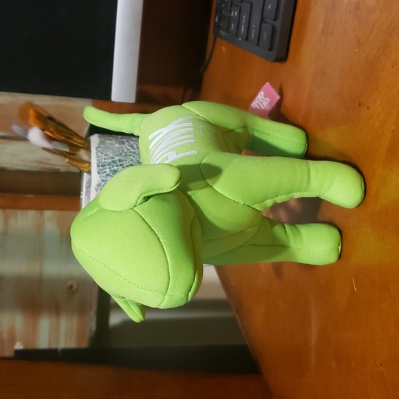 PINK VS 1986 lime green pup - Picture 2 of 3